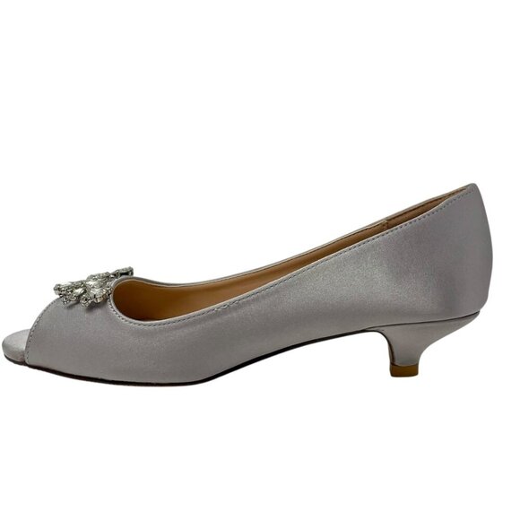 NWT ERIJUNOR Kitten Heel Satin Party/Dance Pumps Silver Rhinestone Brooch 7.5 - Picture 12 of 15